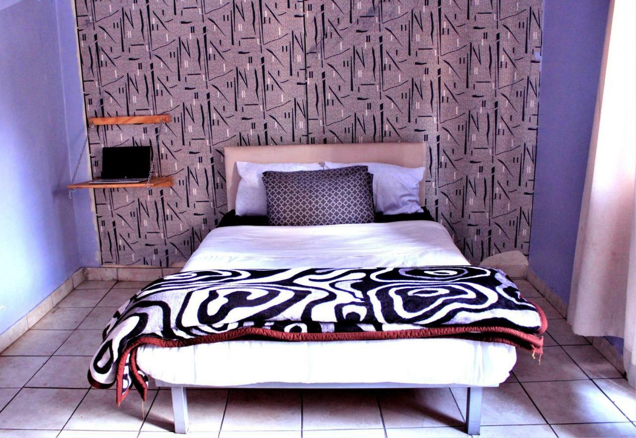 Urban Backpackers Hostel Johannesburg Luaran gambar